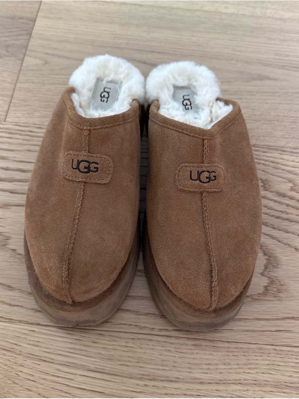 UGG Kids Chestnut Suede Shearling Clog Slippers